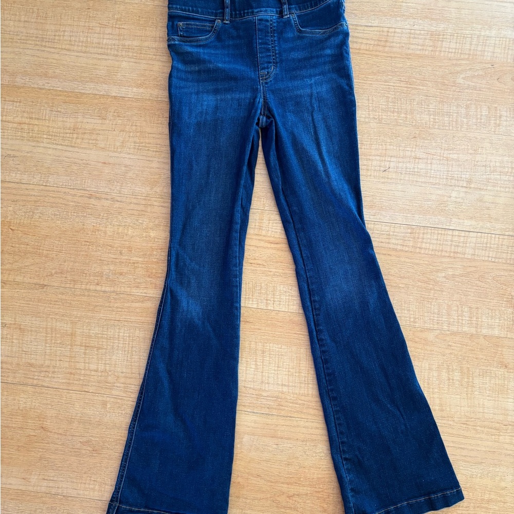 Spanx Jeggings High Rise Pull-On Flare Jeans – Women’s Small